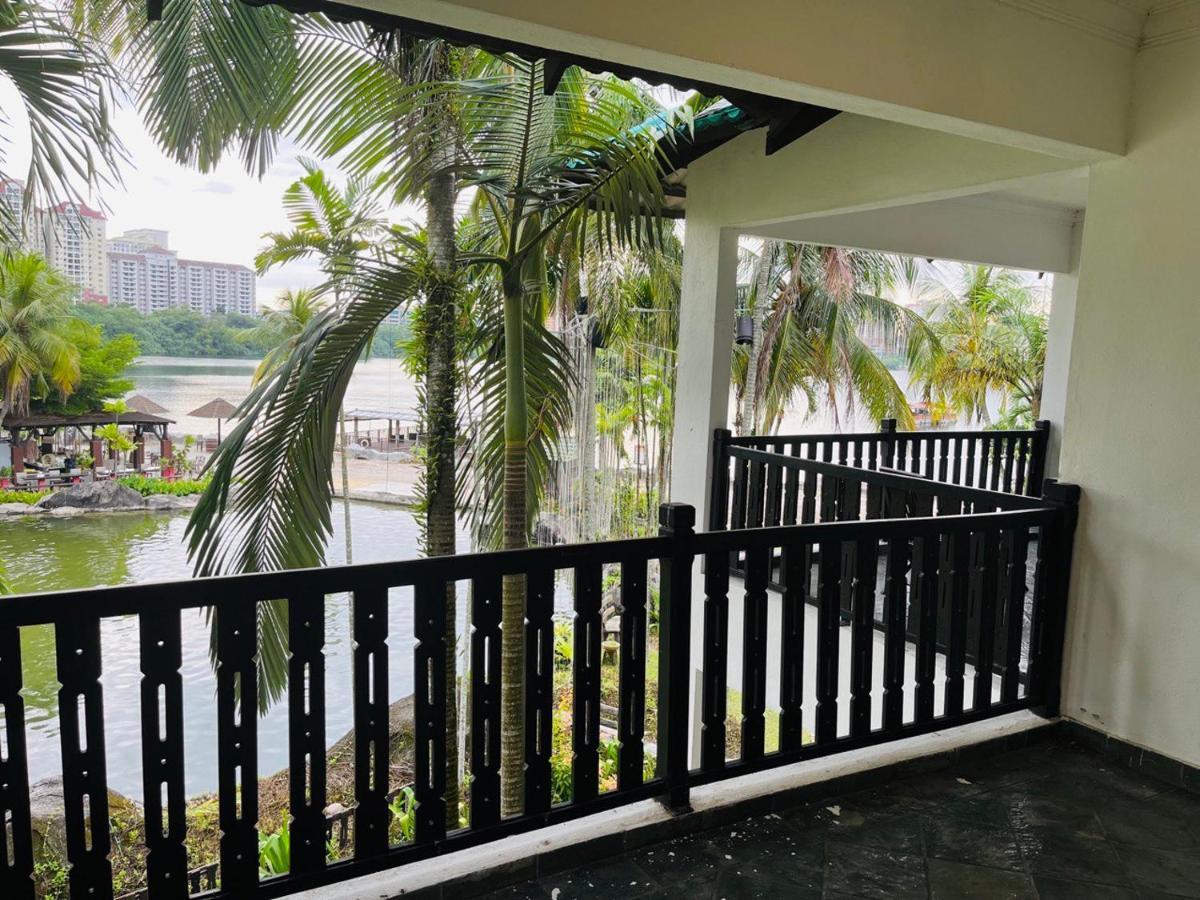 Mines Beach Resort Hotel Seri Kembangan Exterior foto